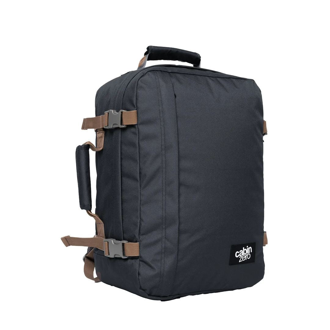 Classic Backpack 36L Cabinzero Absolute Black