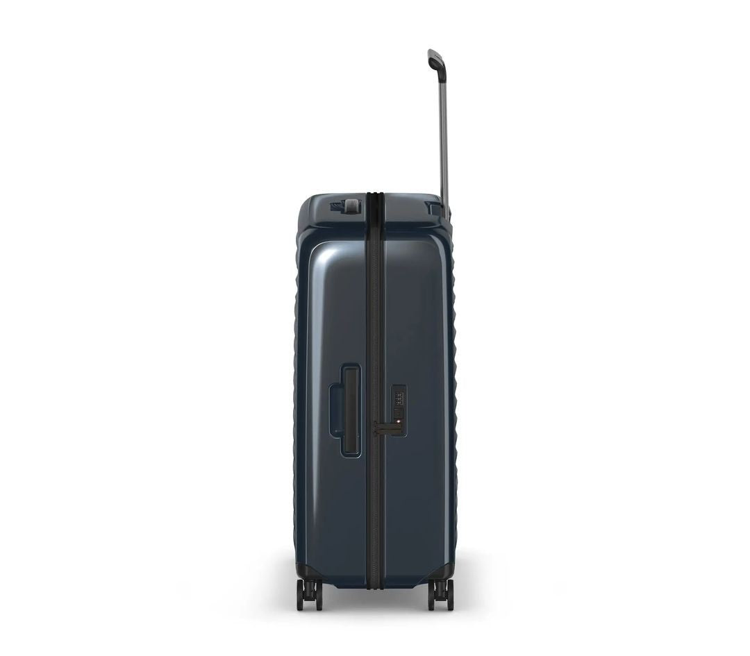 Airox of VICTORINOX - 75cm big suitcase