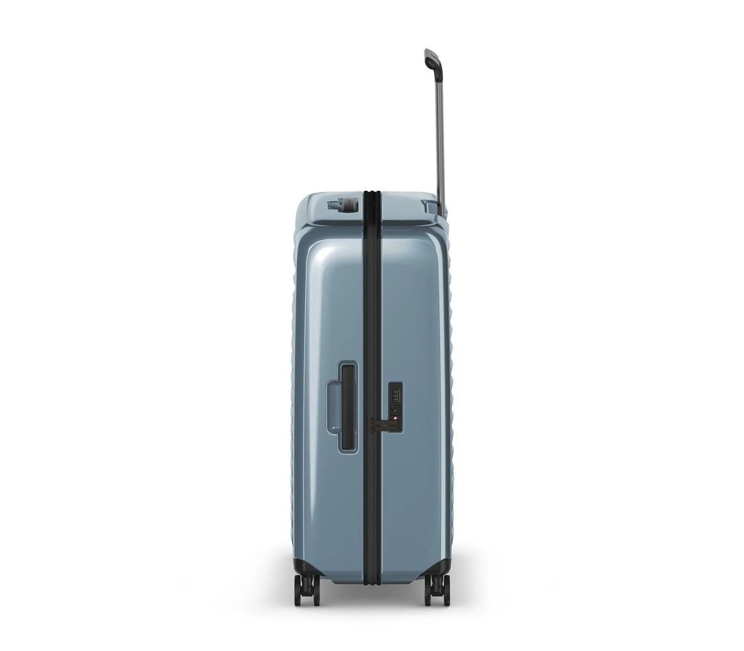 Airox of VICTORINOX - 75cm big suitcase