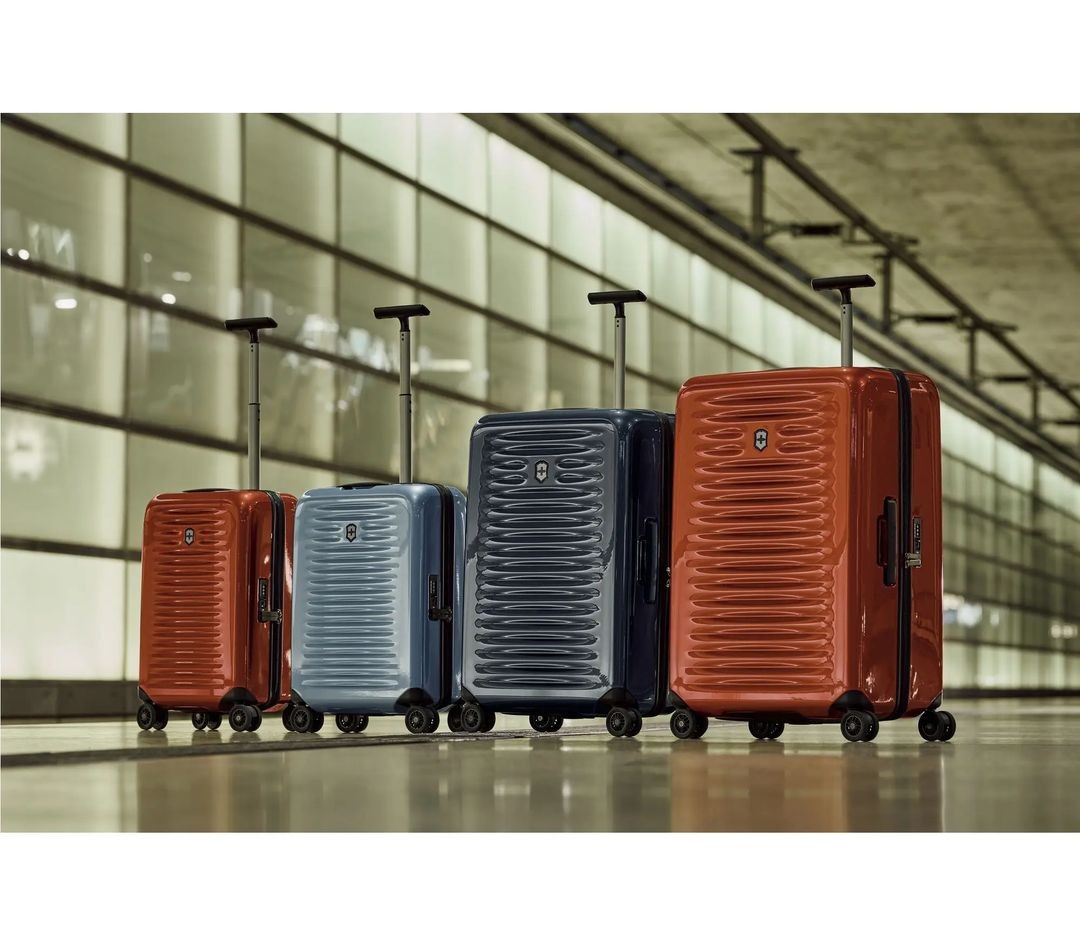 Airox of VICTORINOX - 75cm big suitcase