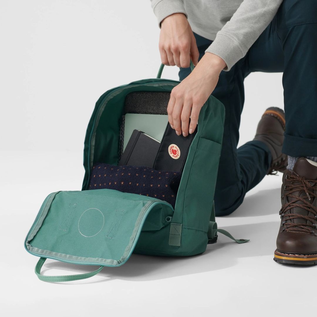 Känken Classic Backpack of Fjallraven Cobalt Blue