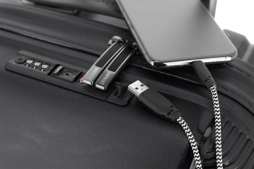 IP1 IMPACKT Cabin suitcase With USB Port 55cm