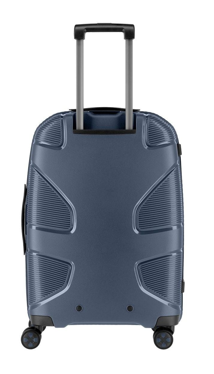 IP1 IMPACKT 67cm median suitcase