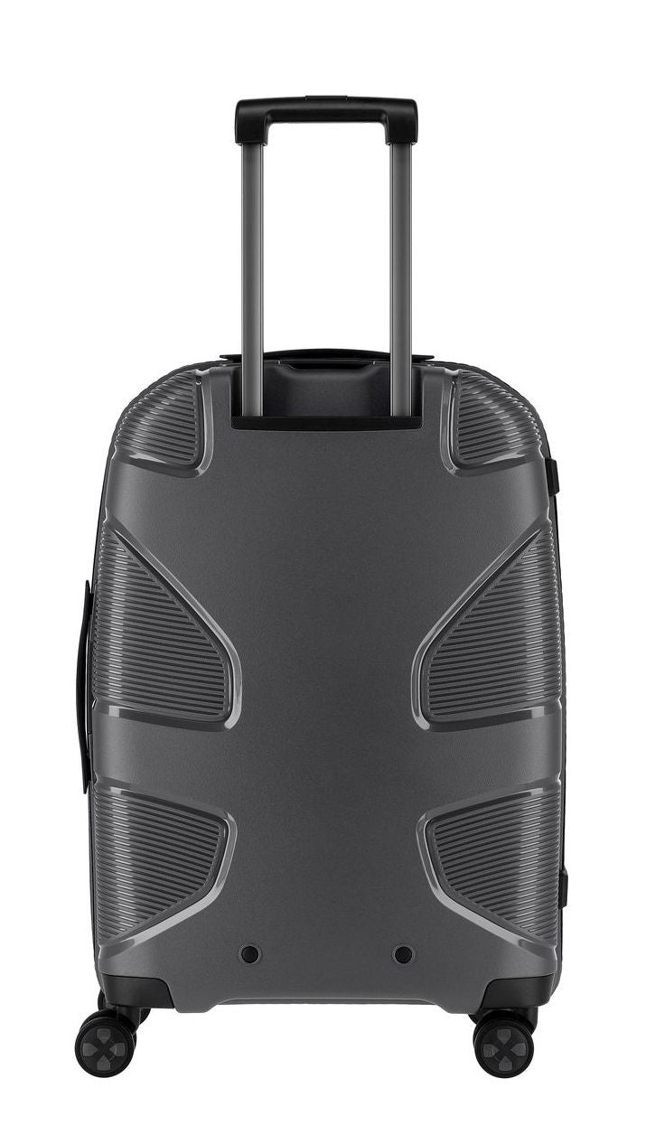 IP1 IMPACKT 67cm median suitcase