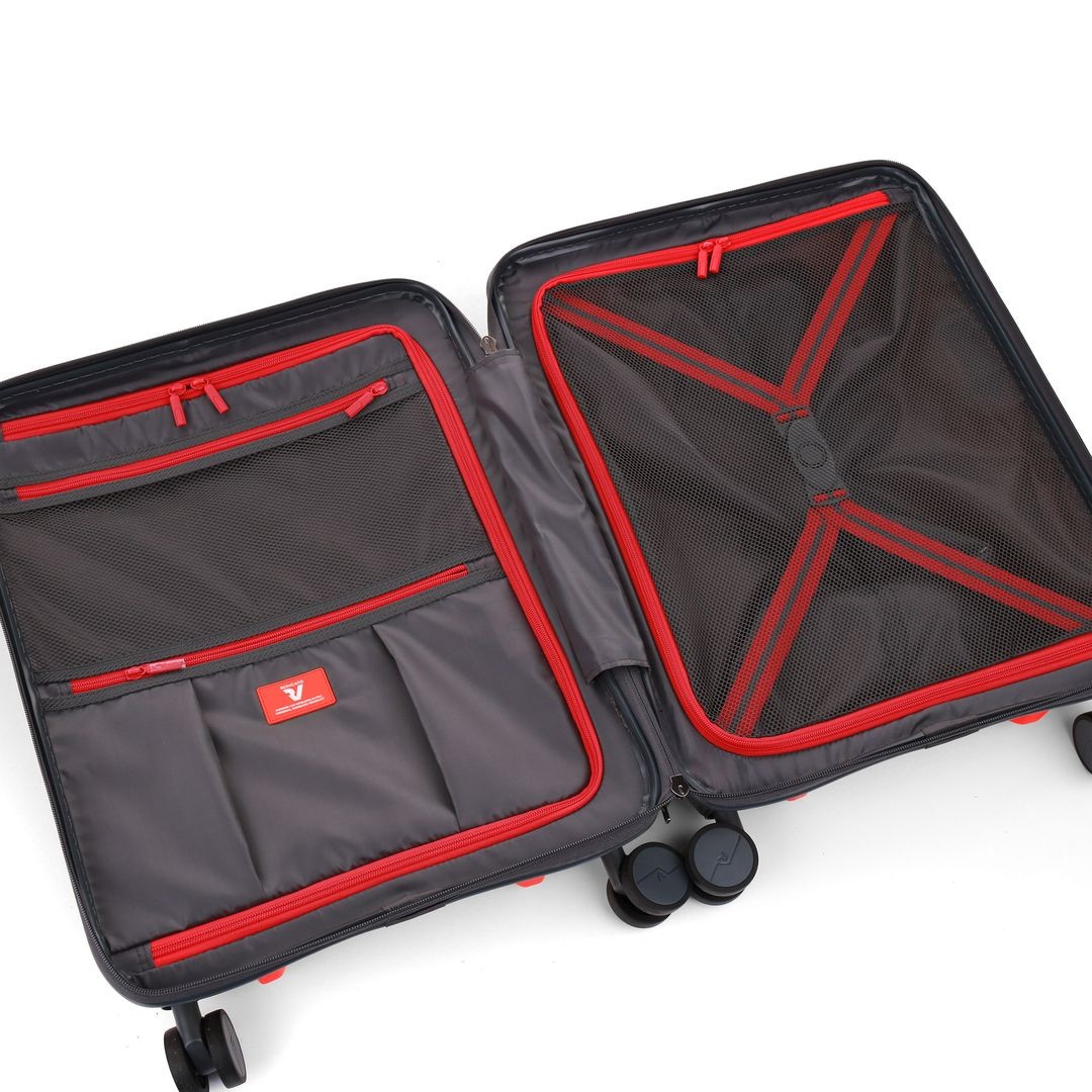 RONCATO Extensible trolley with USB Skyline port