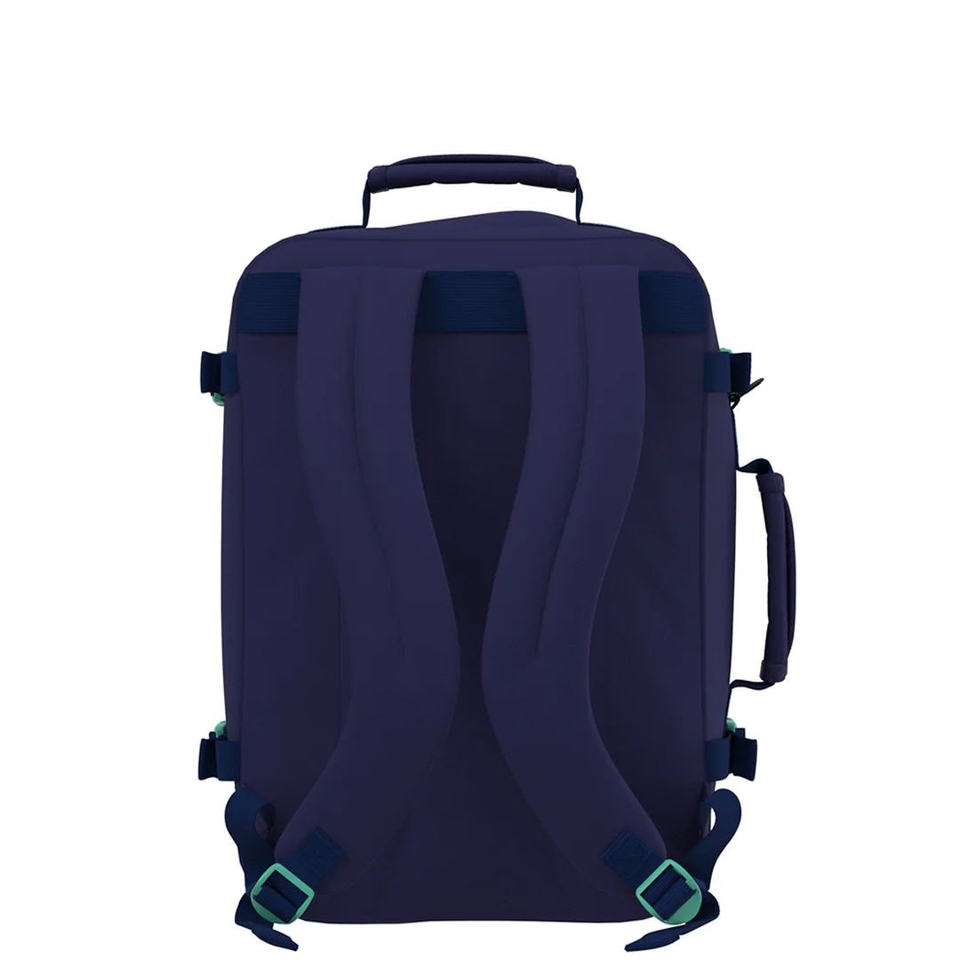 Classic Backpack 36L Cabinzero Absolute Black