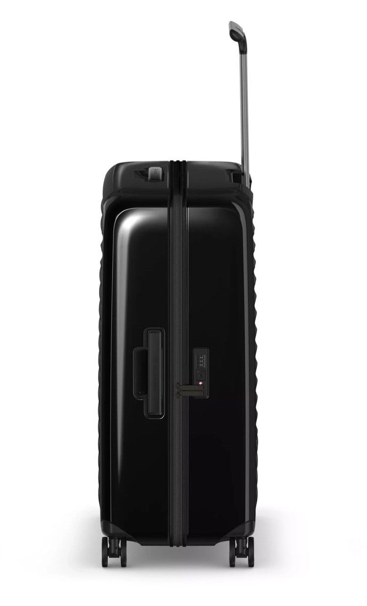 Airox of VICTORINOX - 75cm big suitcase