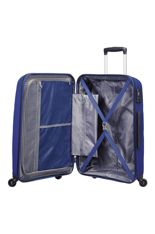 Nice Air of American Tourister  Spinner medium size