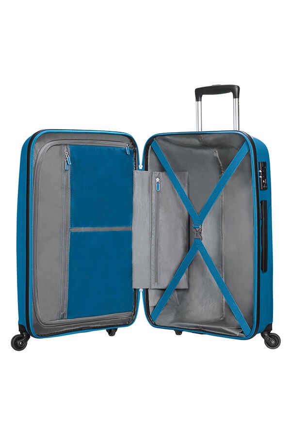 Nice Air of American Tourister  Spinner medium size