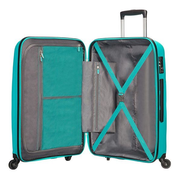 Nice Air of American Tourister  Spinner medium size