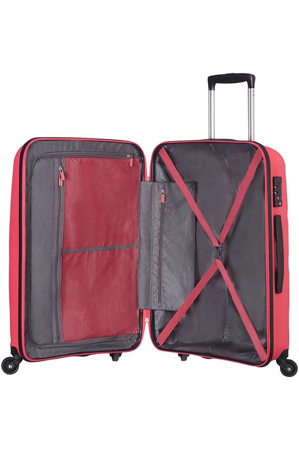 Nice Air of American Tourister  Spinner medium size