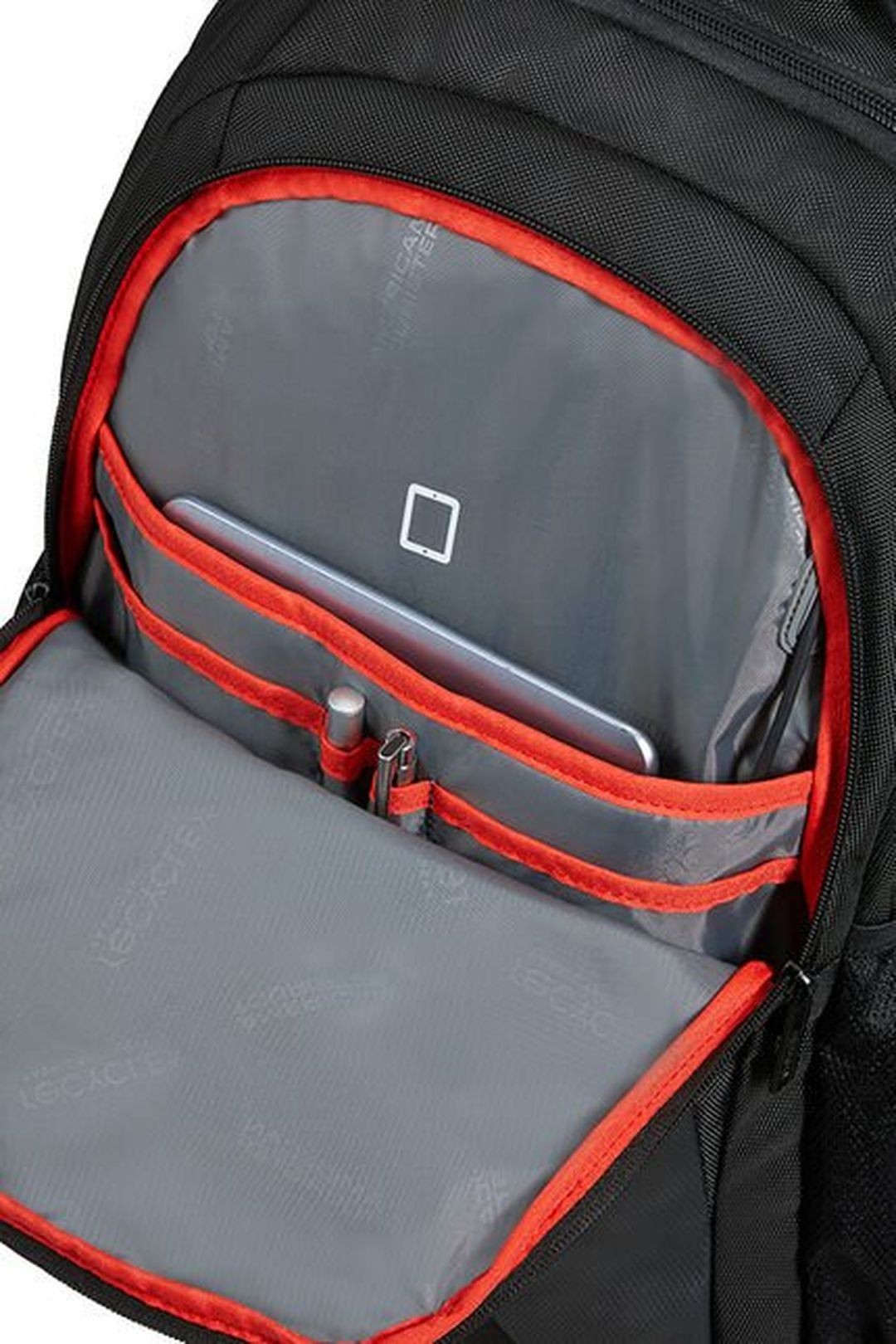 AT Work Backpack 15.6 "USB ECO American Tourister