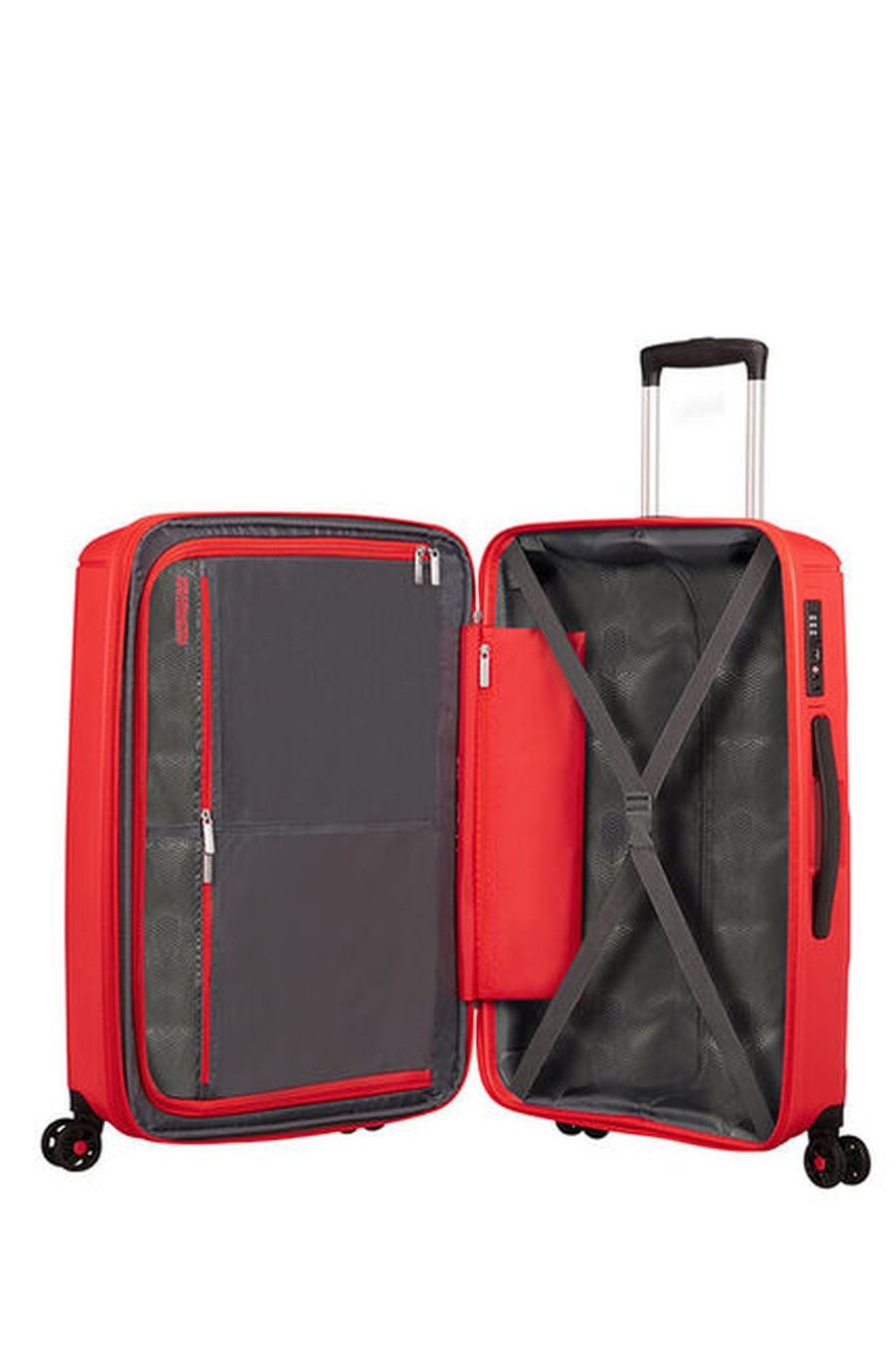 Medium extendable suitcase of American Tourister