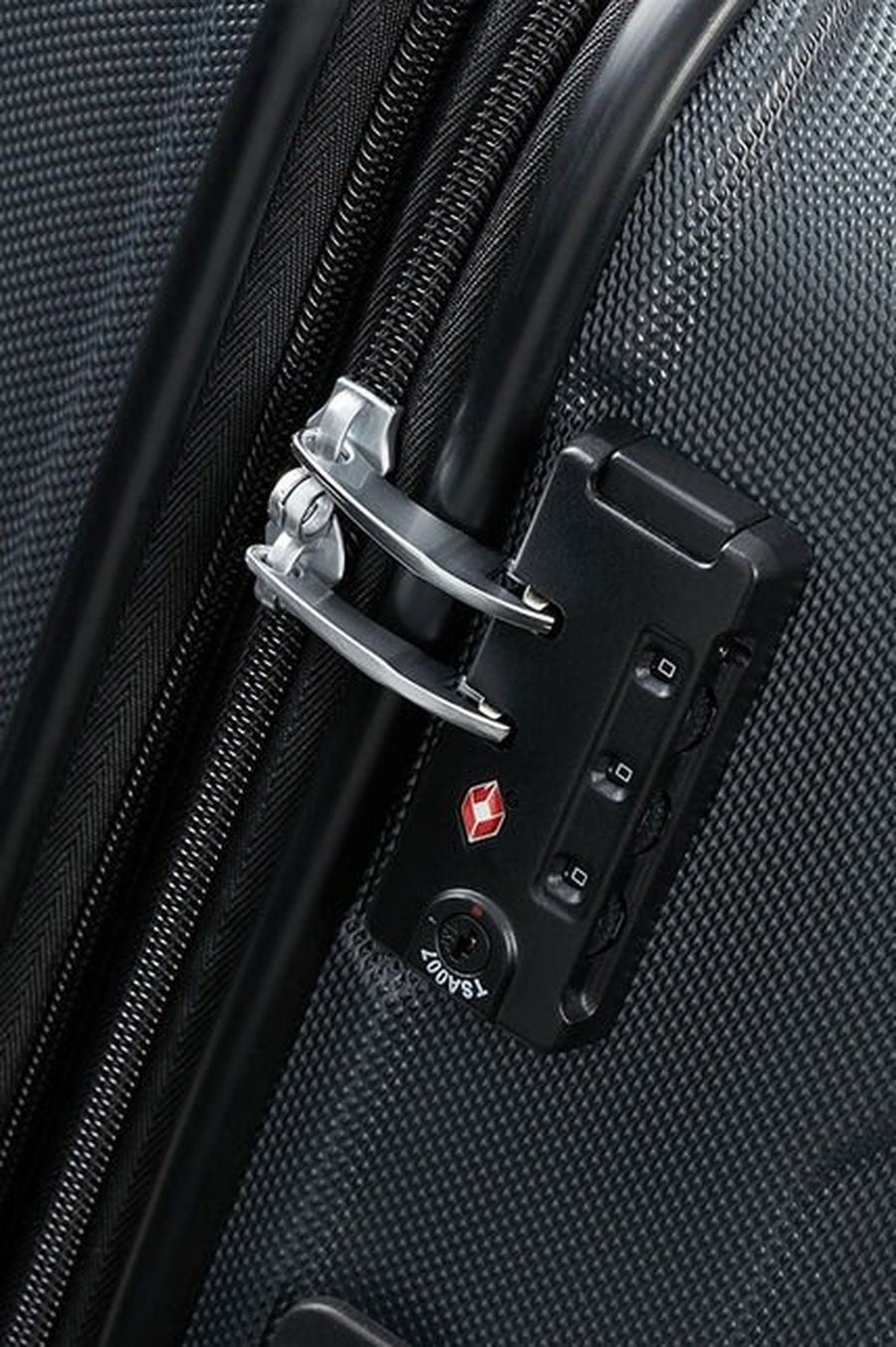 Extendable median suitcase tracklite American Tourister