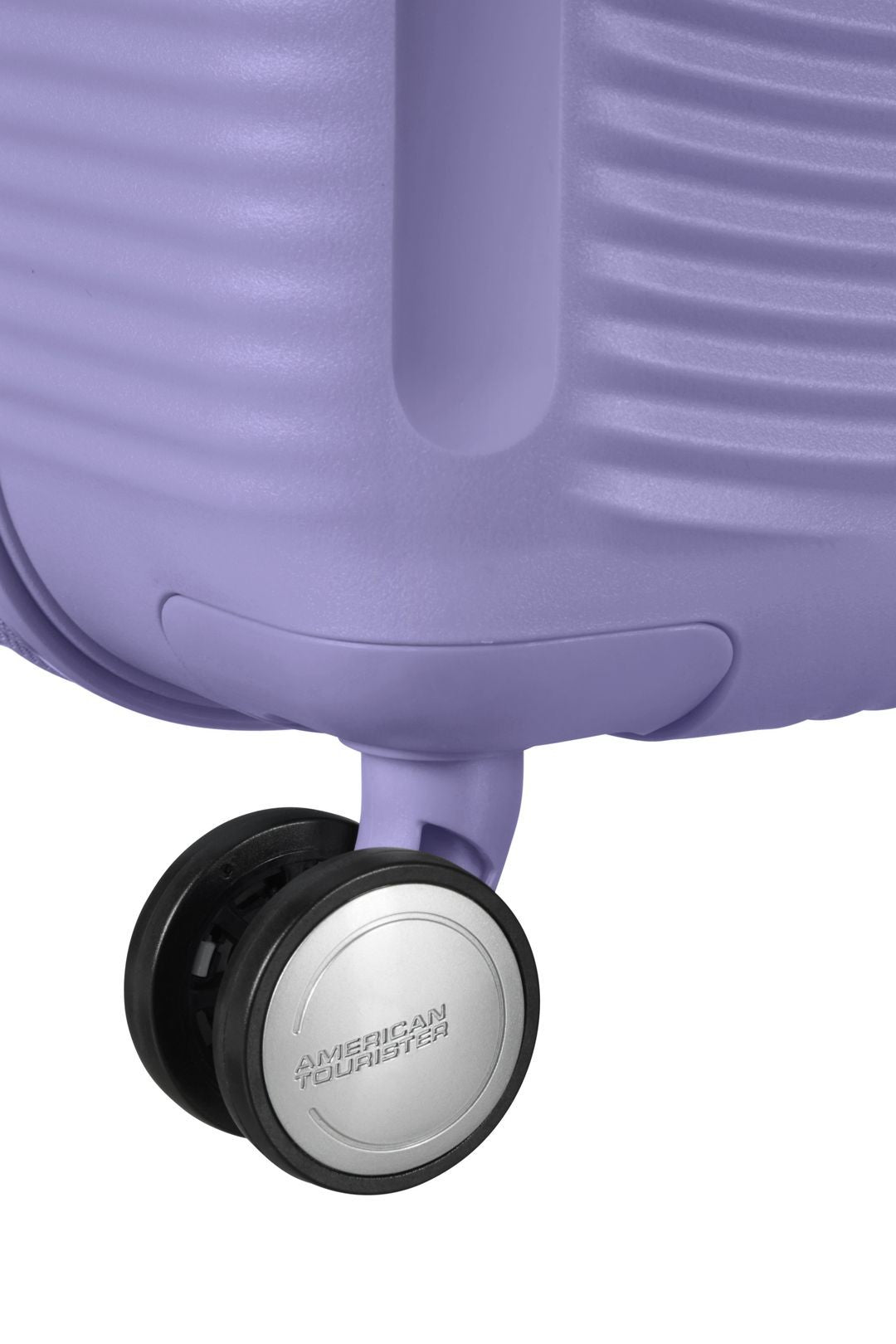 Soundbox of American Tourister  Spinner medium size