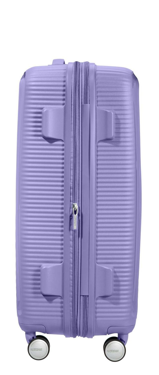 Soundbox of American Tourister  Spinner medium size