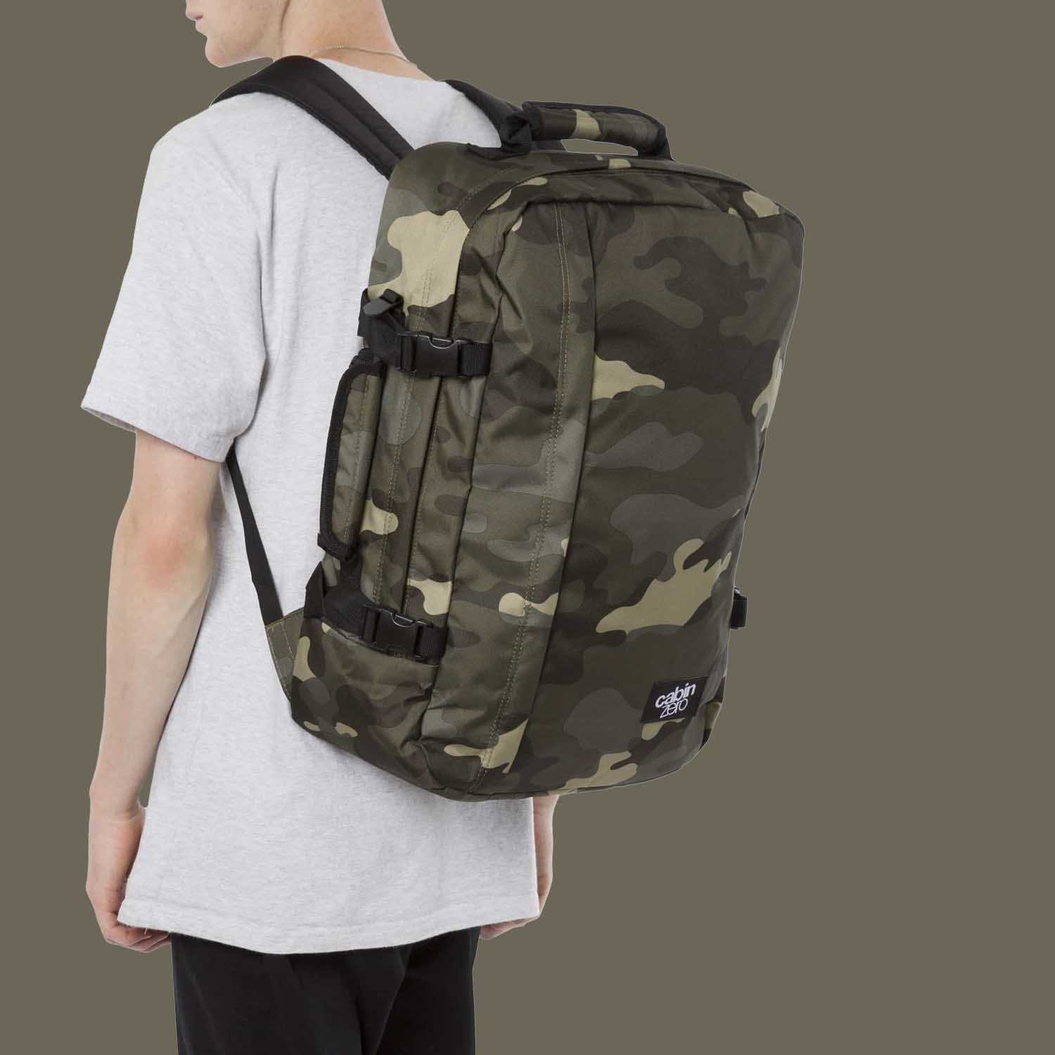 Classic 44l Cabinzero Black backpack