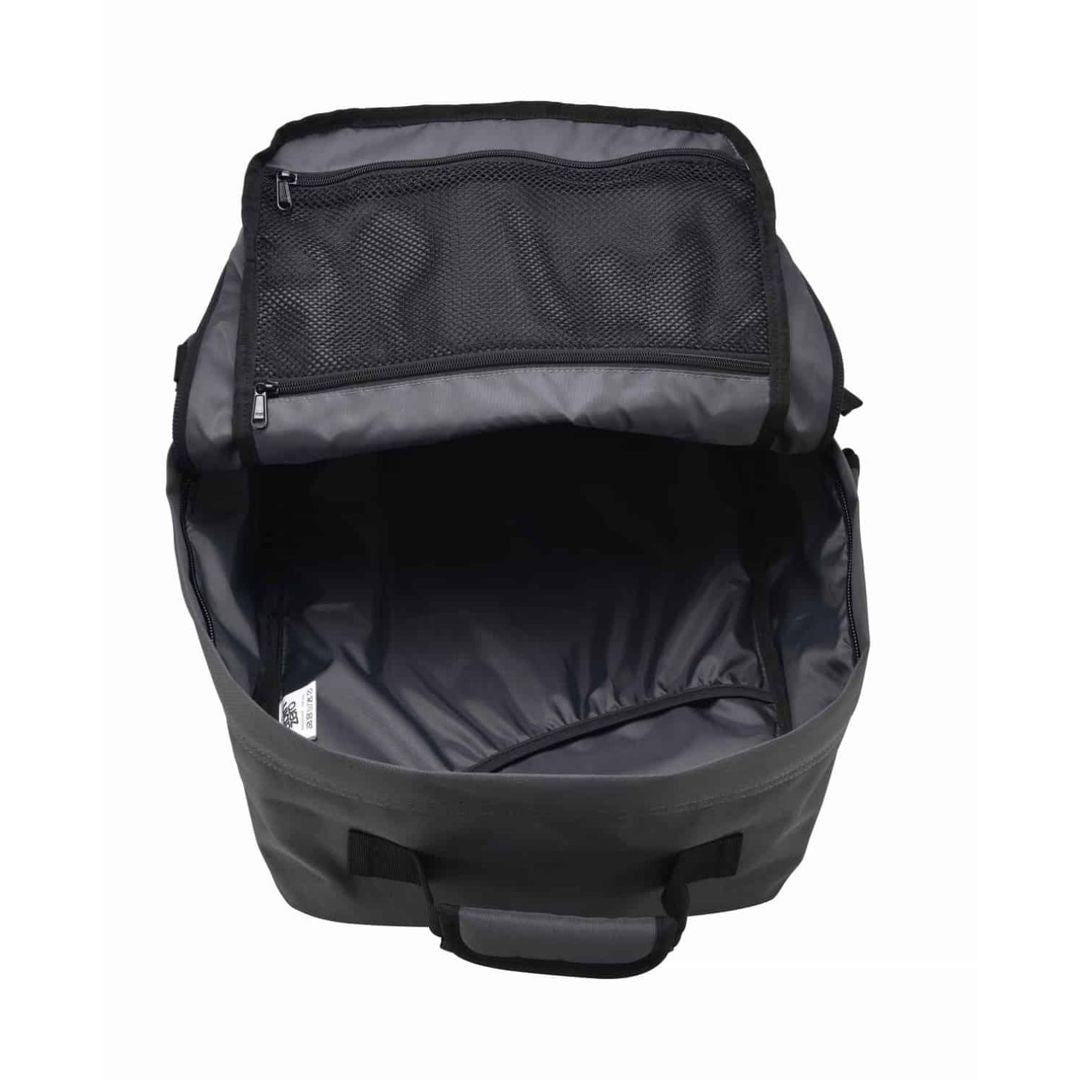 Classic 44l Cabinzero Black backpack