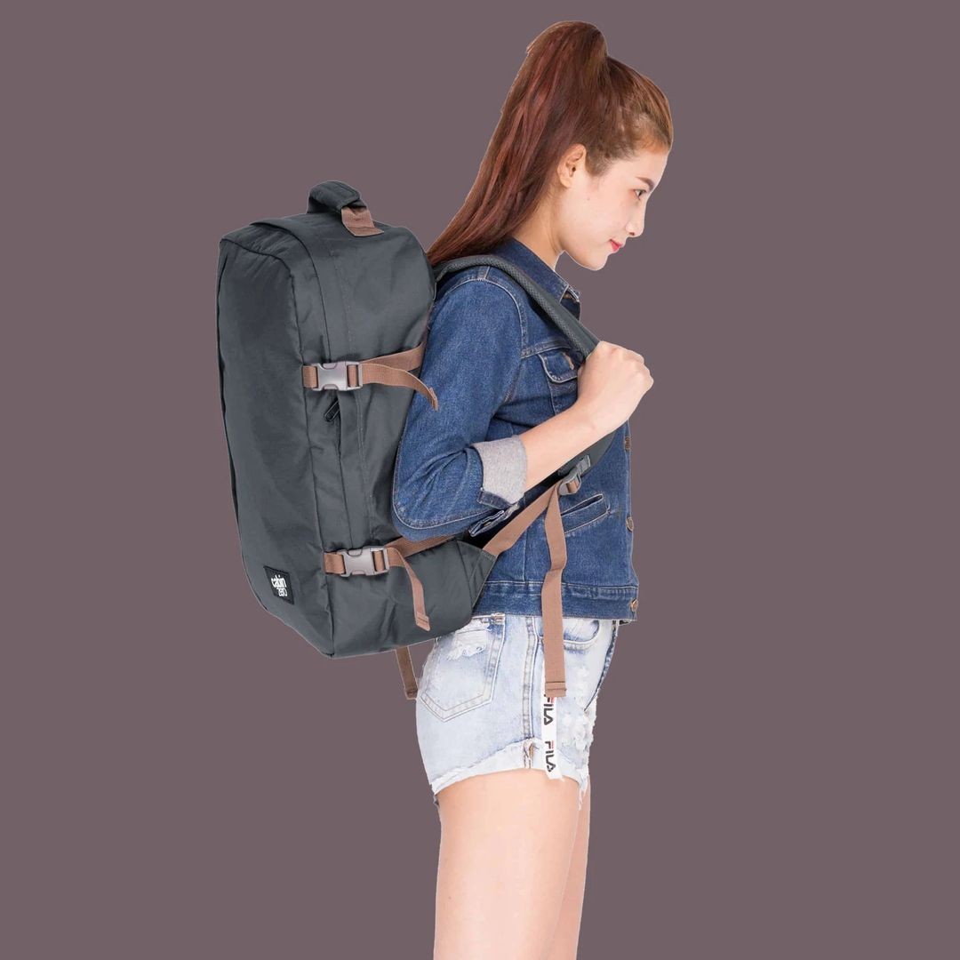 Classic 44l Cabinzero Black backpack