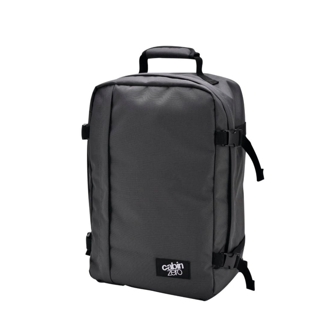 Classic Backpack 36L Cabinzero Absolute Black