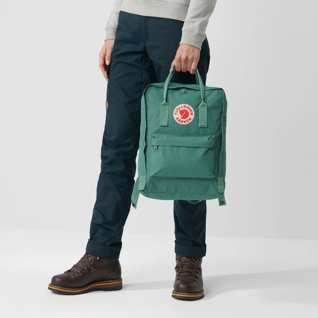 Känken Classic Backpack of Fjallraven Peach Sand