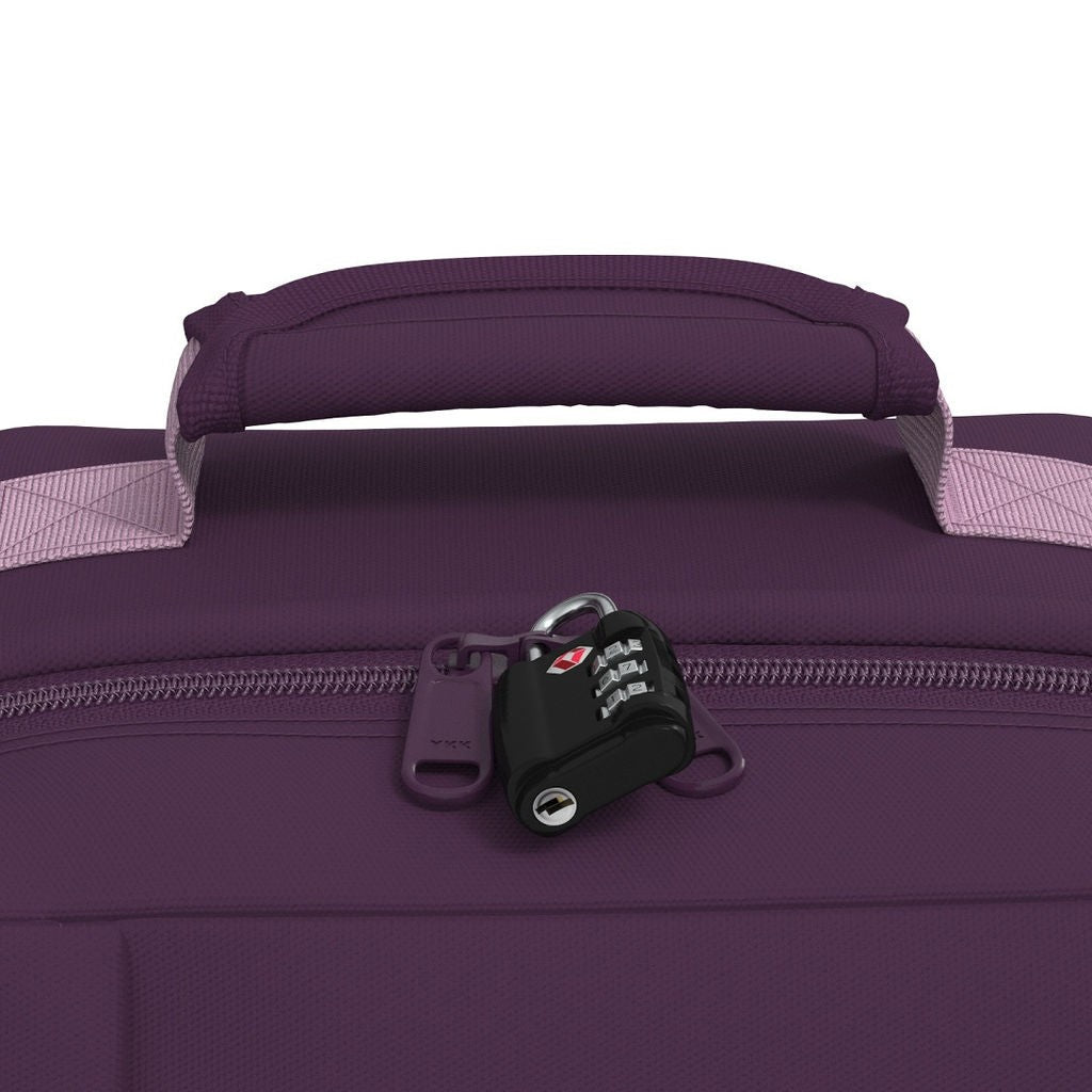 Classic Backpack 28L Cabinzero Midnight Purple