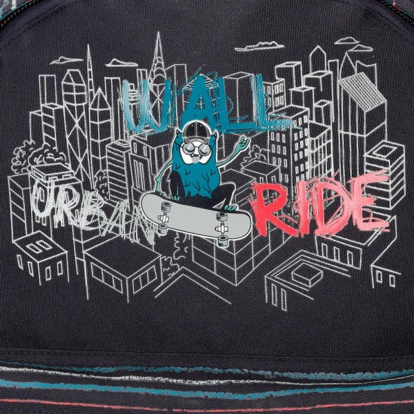 Reo Wall Ride Backpack with a car